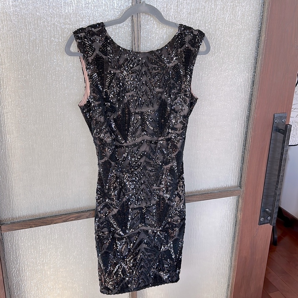 Dress The Population Black Sequins Mini Dress Size Small. New Without Ta